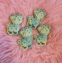 Load image into Gallery viewer, Giraffe