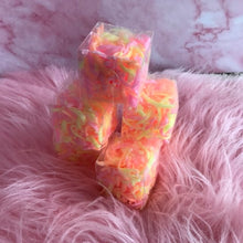 Load image into Gallery viewer, Soap worms