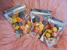 Load image into Gallery viewer, Bath Confetti Cup Cakes