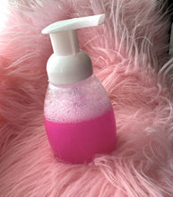 Load image into Gallery viewer, Foaming hand wash tablets
